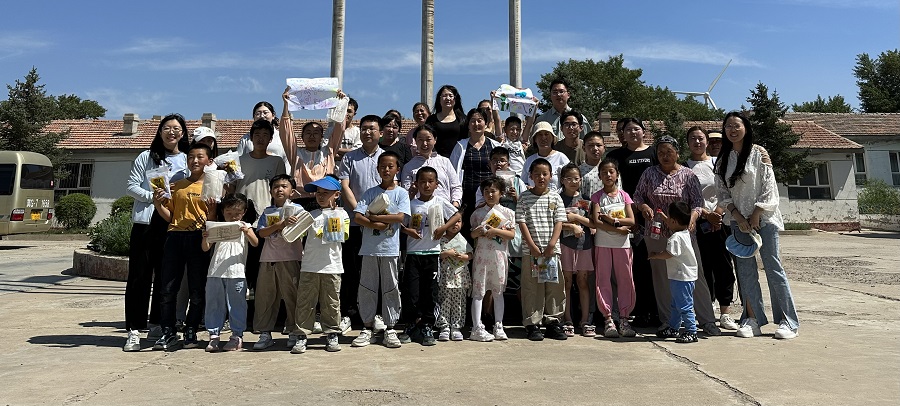 農(nóng)墾中心團支部、婦委會開展聯(lián)學共建暨 調(diào)研實踐活動